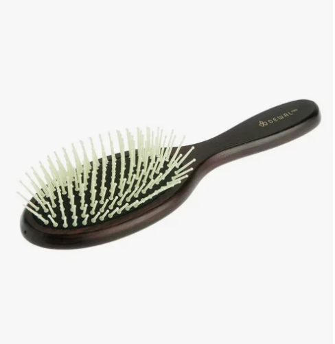 Щетка массажная DEWAL  деревянная, пластиковый штифт,11  рядов