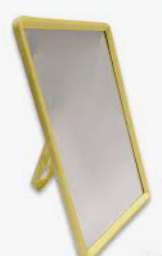 Зеркало Dewal Beauty настольное, в желтой оправе, на пластиковой подставке, 15*20 см